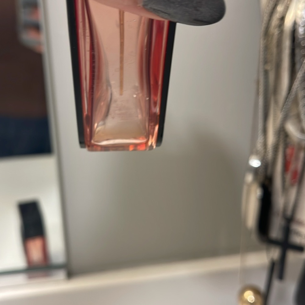 Gucci, YSL, Versace, Burberry Perfume Bottles - Picture 5 of 10